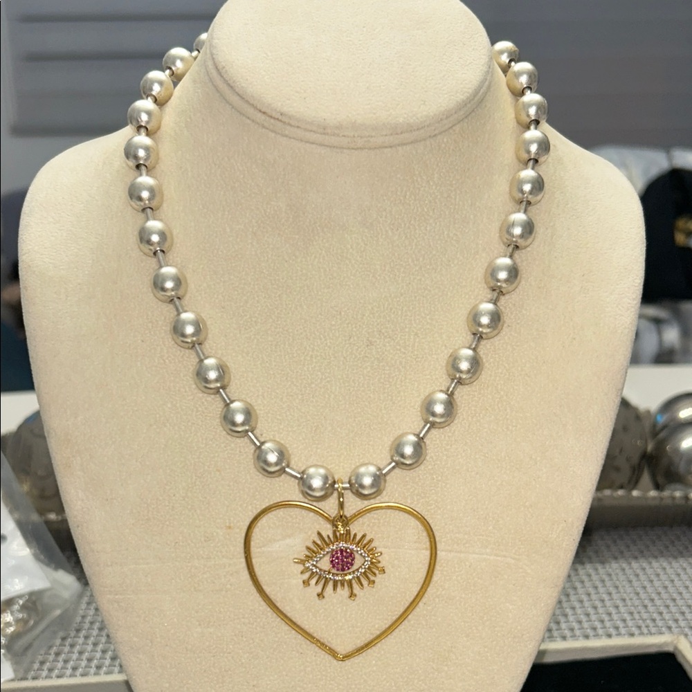 LALE Elegant Silver Ball Necklace w Gold Heart Eye Red or Blue Crystal Pendant